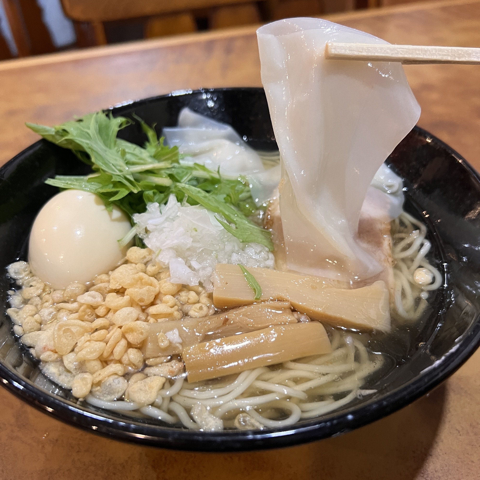 濃厚白湯ラーメン