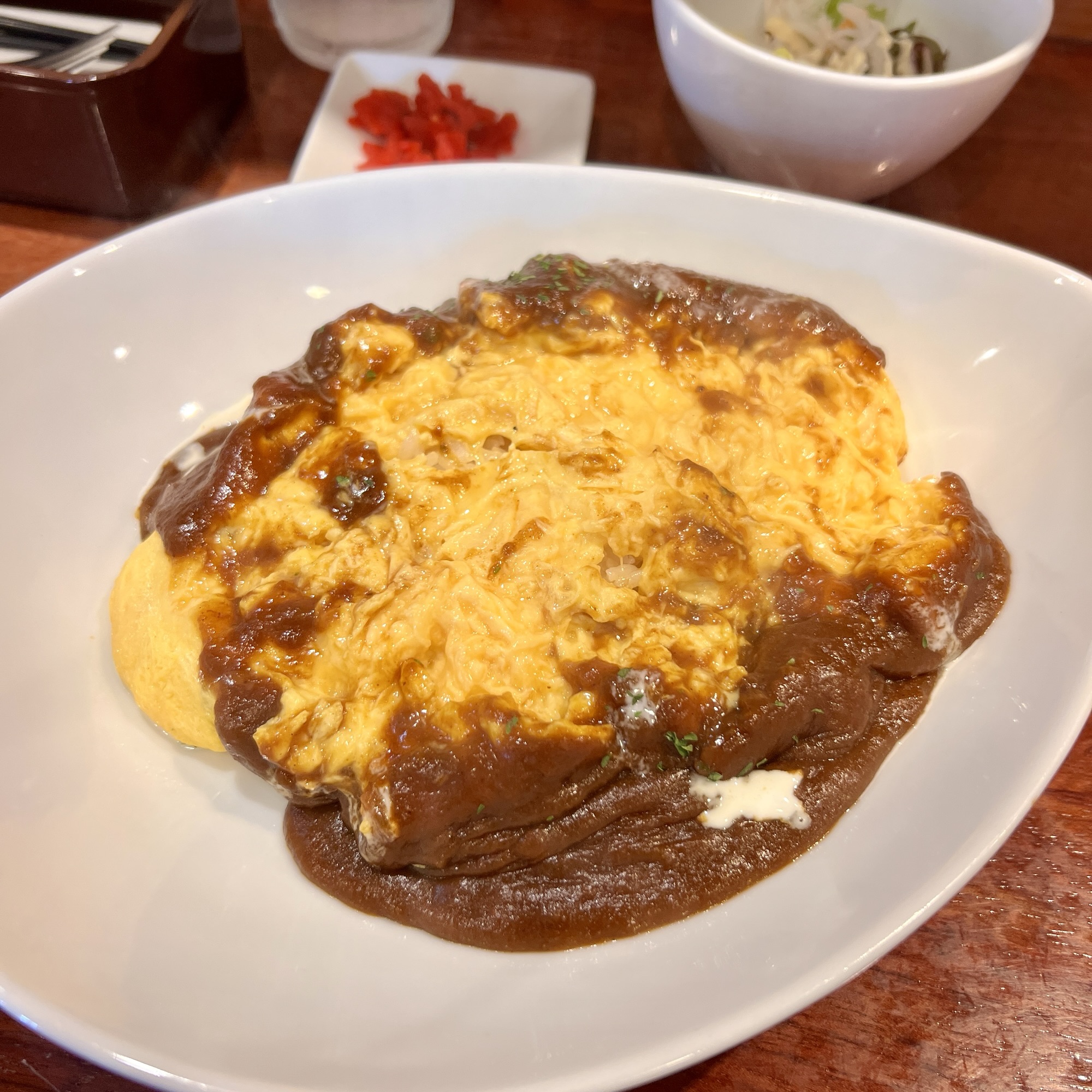 海津市 ラ・リーモ オムカレー