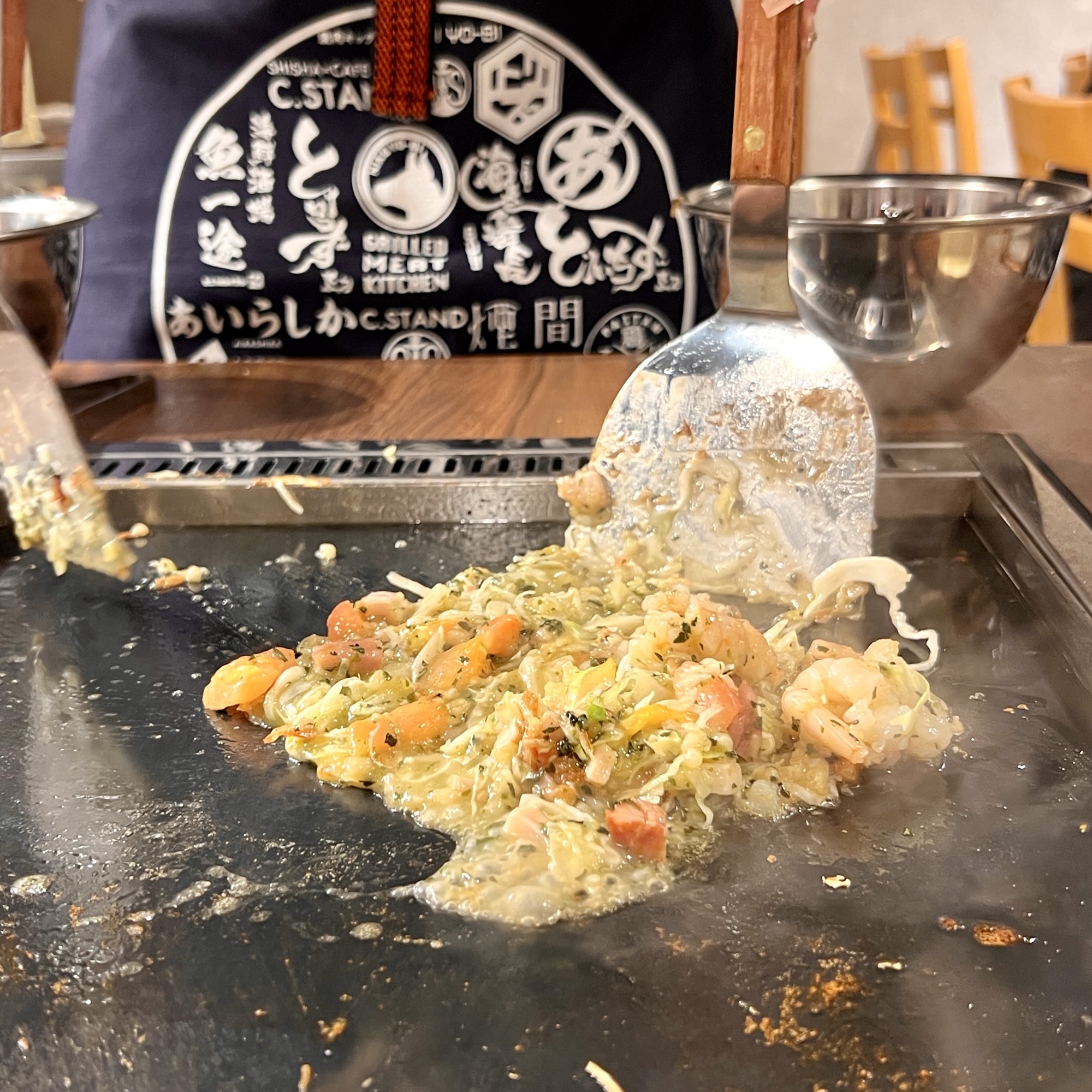 岐阜市 東京月島もんじゃ酒場 だしや 岐阜店
