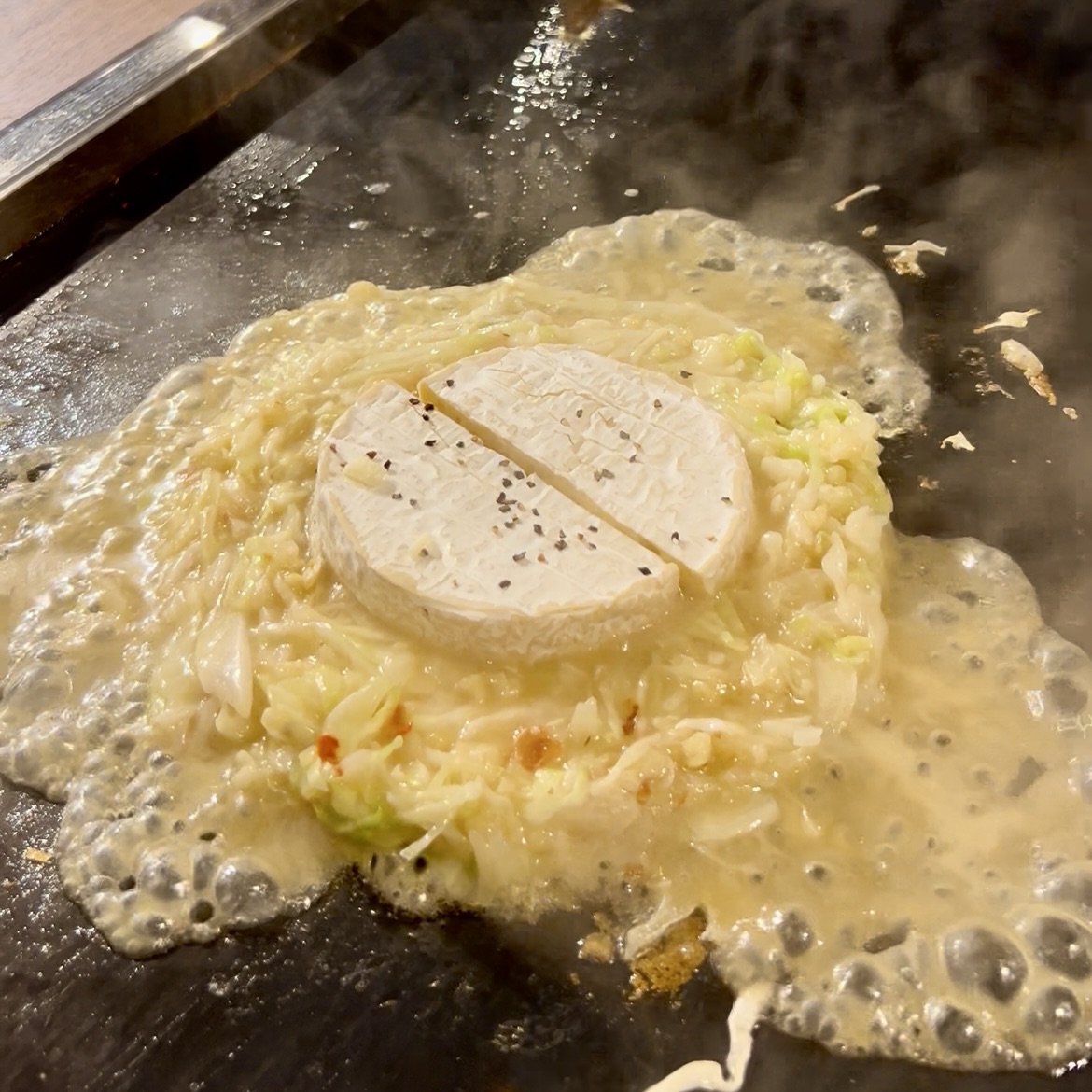 岐阜市 東京月島もんじゃ酒場 だしや 岐阜店