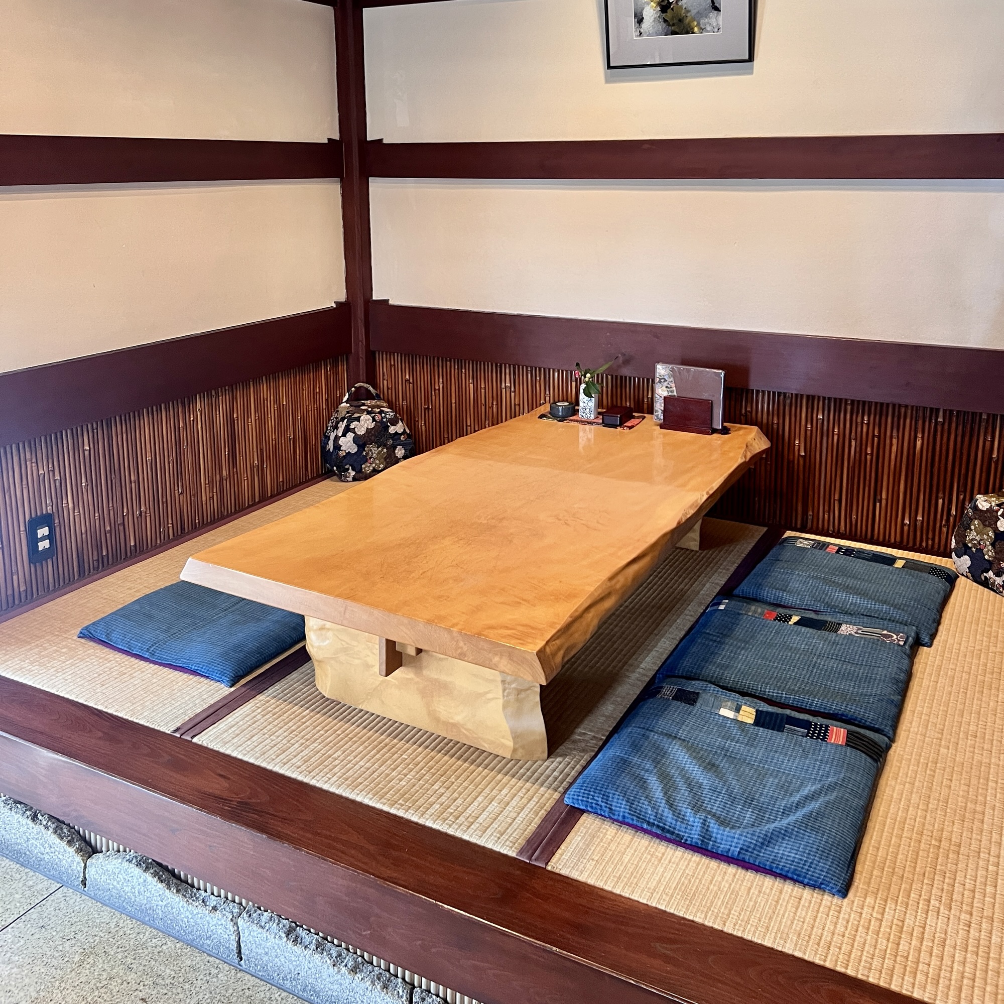 中津川市 満天星一休 苗木店
