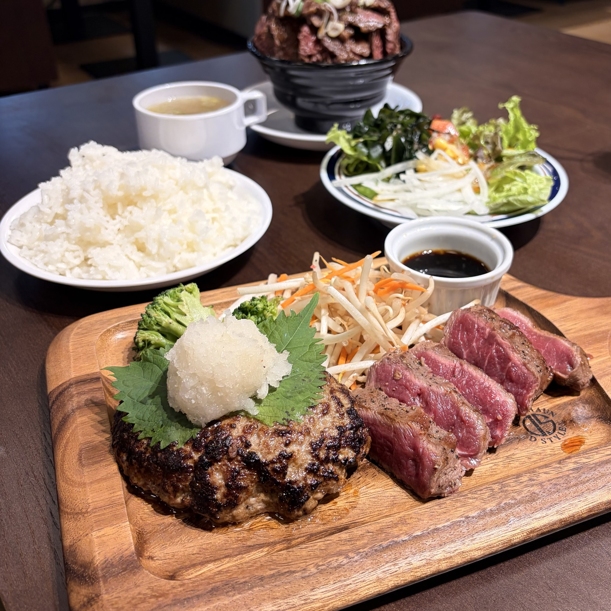 各務原市 メガインディアンステーキ 岐阜各務原店