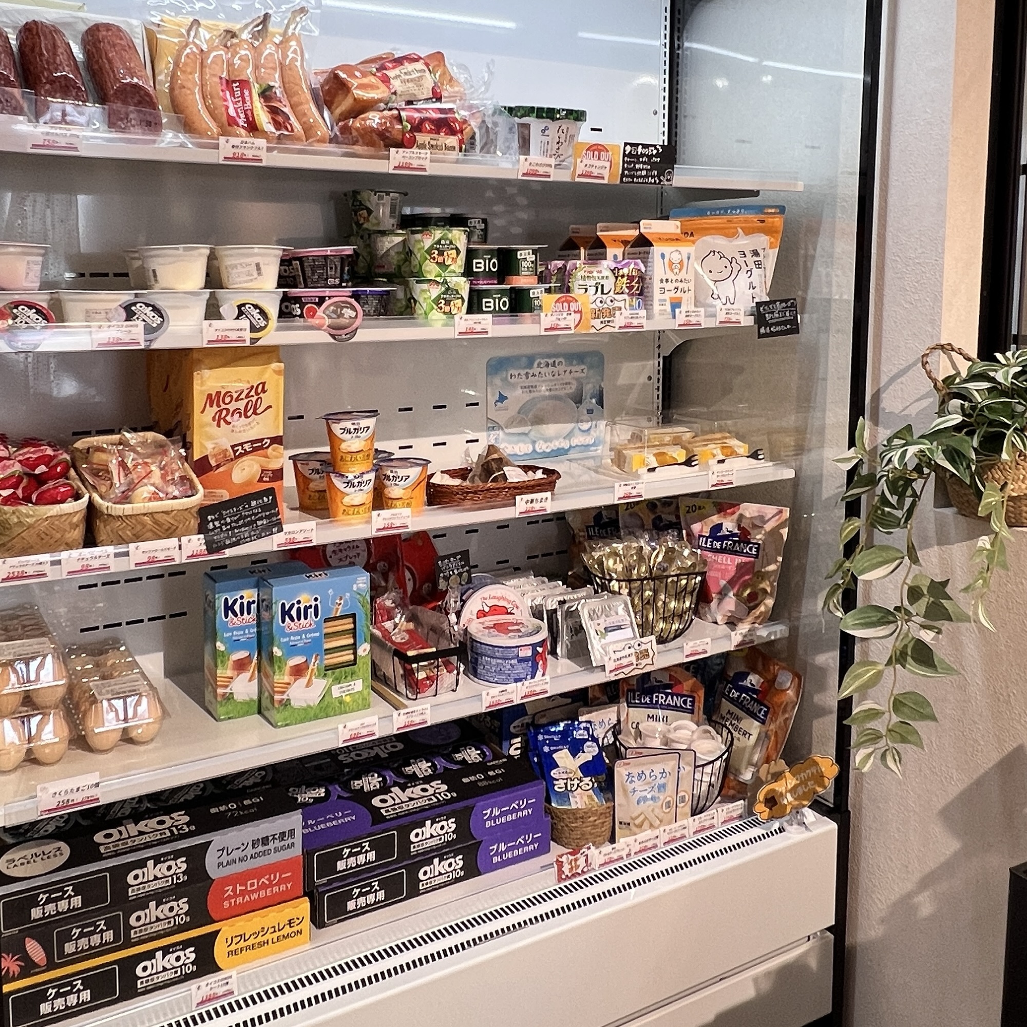 笠松町 コストコ小分け販売 Bee Venue