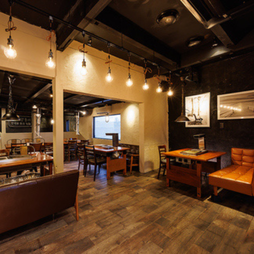 北方町 BLACK PIG 店内