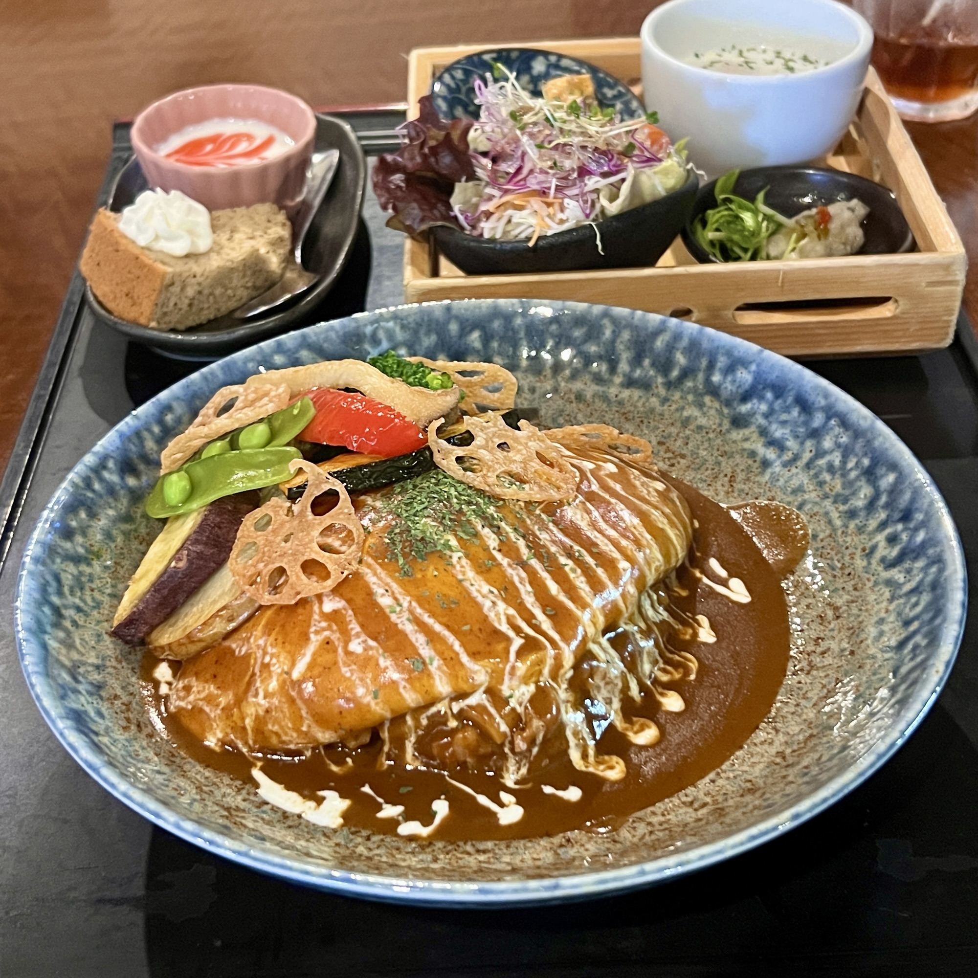 岐阜市 ビストロホームバウンド オムライス