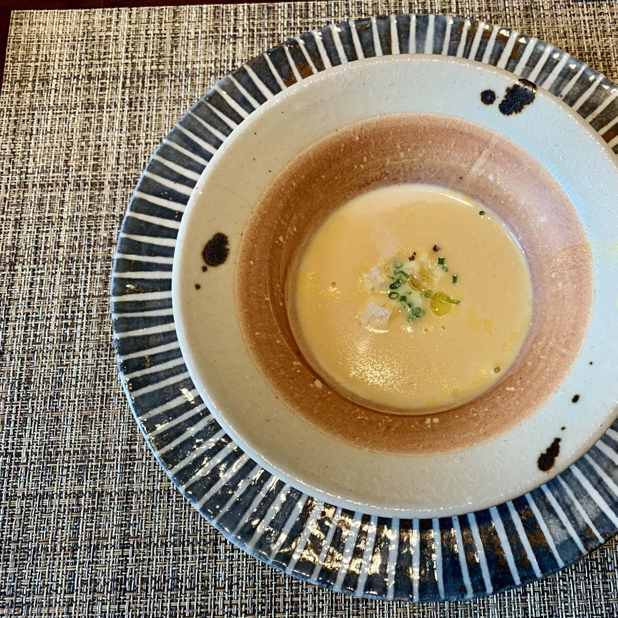 岐南町 和モダン ビストロ 千年オリーブ