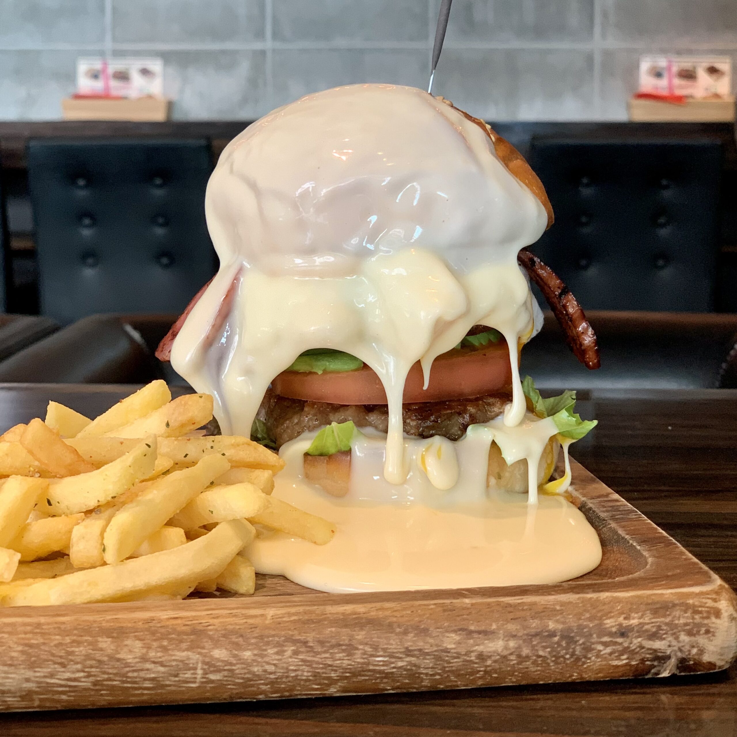 岐阜市 Cheese Meet Mania KU-DETA ハンバーガー