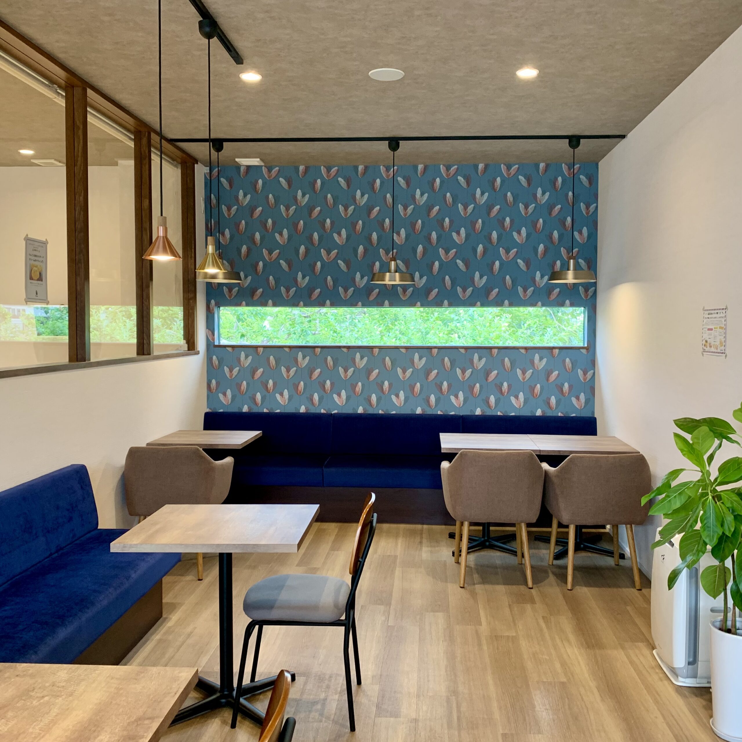 本巣市 CAFE FLAT(カフェ フラット)店内