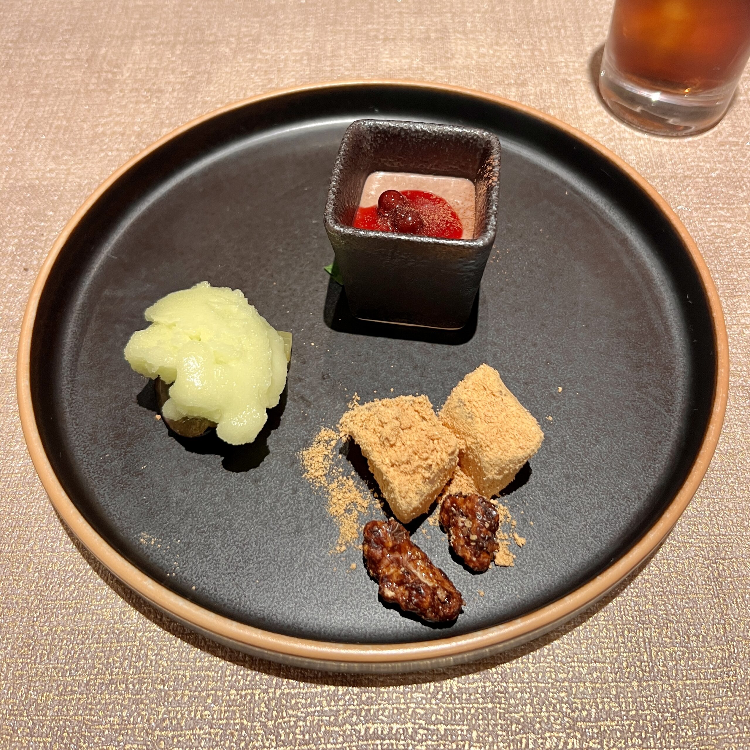 岐阜市 秀バルポム ランチ デザート