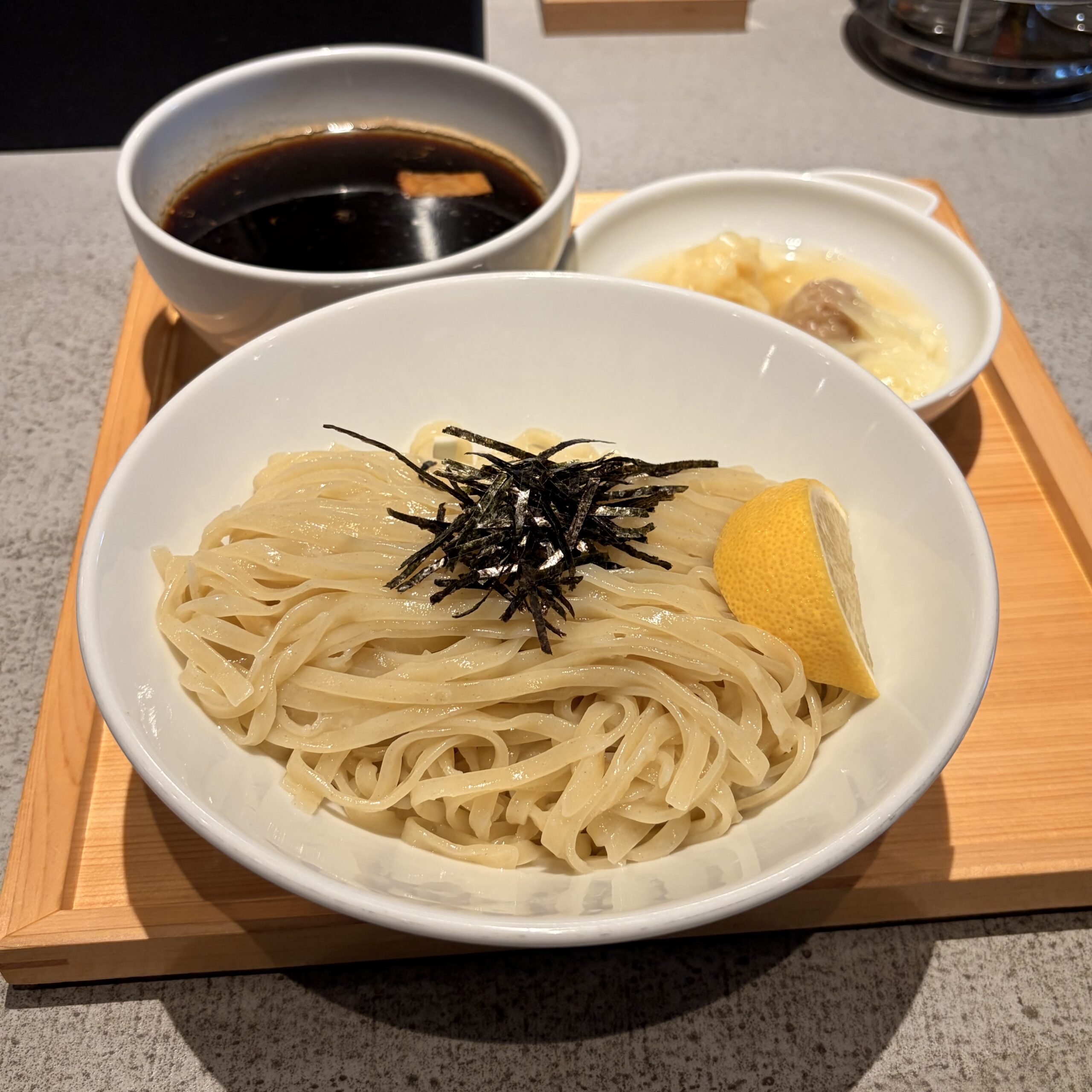 多治見市 ワンタン麺専門店 たゆたふ つけそば