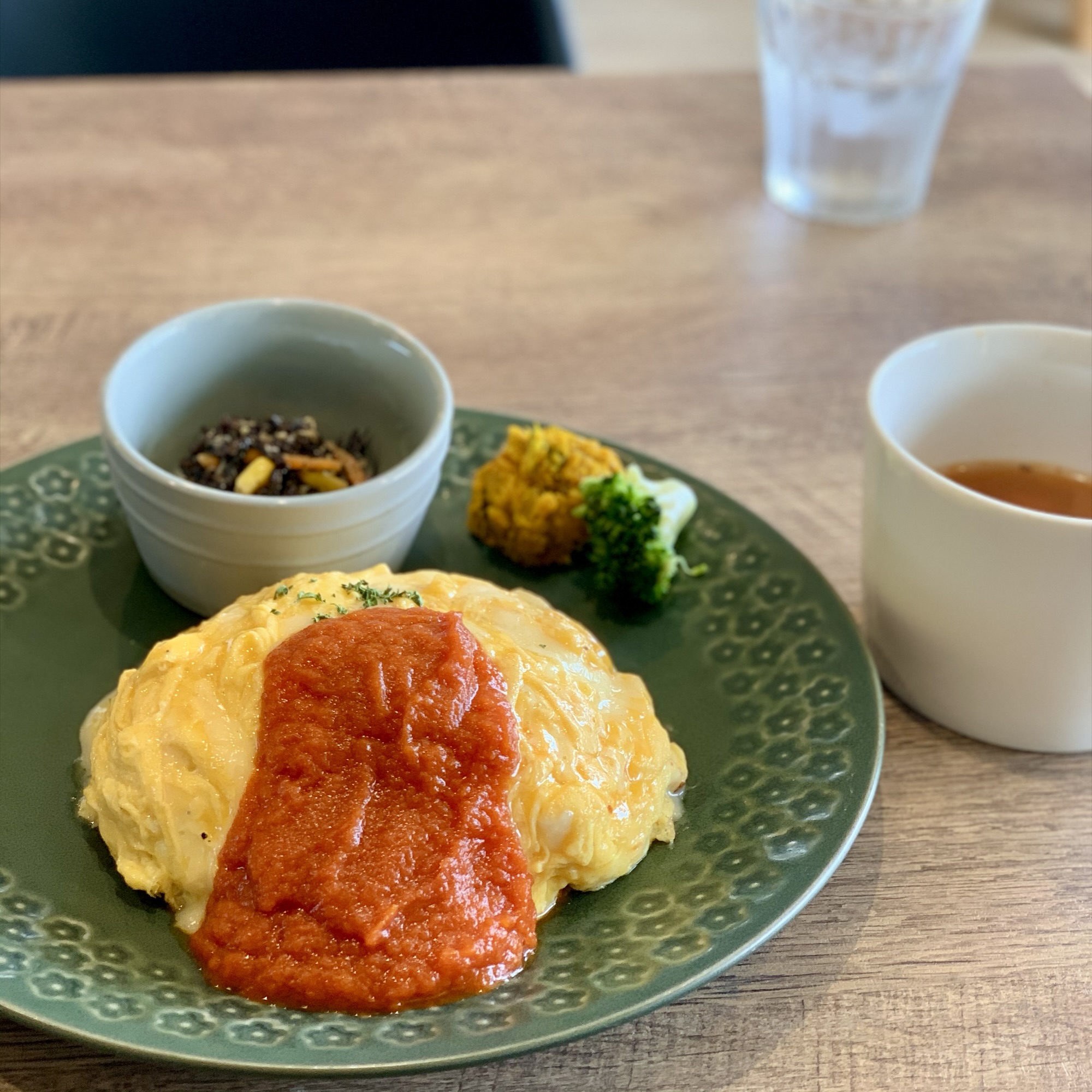 本巣市 CAFE FLAT(カフェ フラット)オムライス ランチ