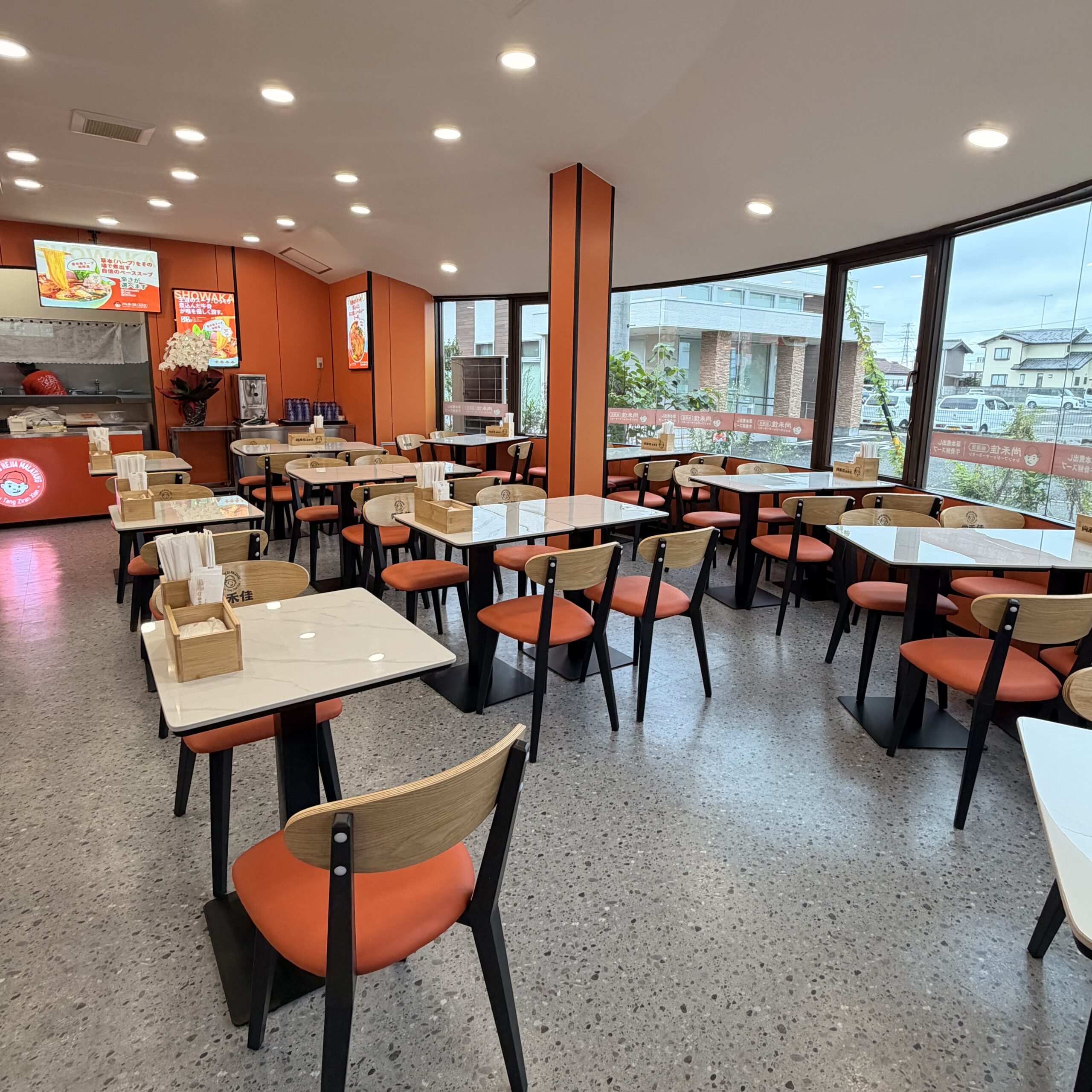 岐阜市 麻辣湯専門店 尚禾佳麻辣烫（シャンフージャー マーラータン） 店内