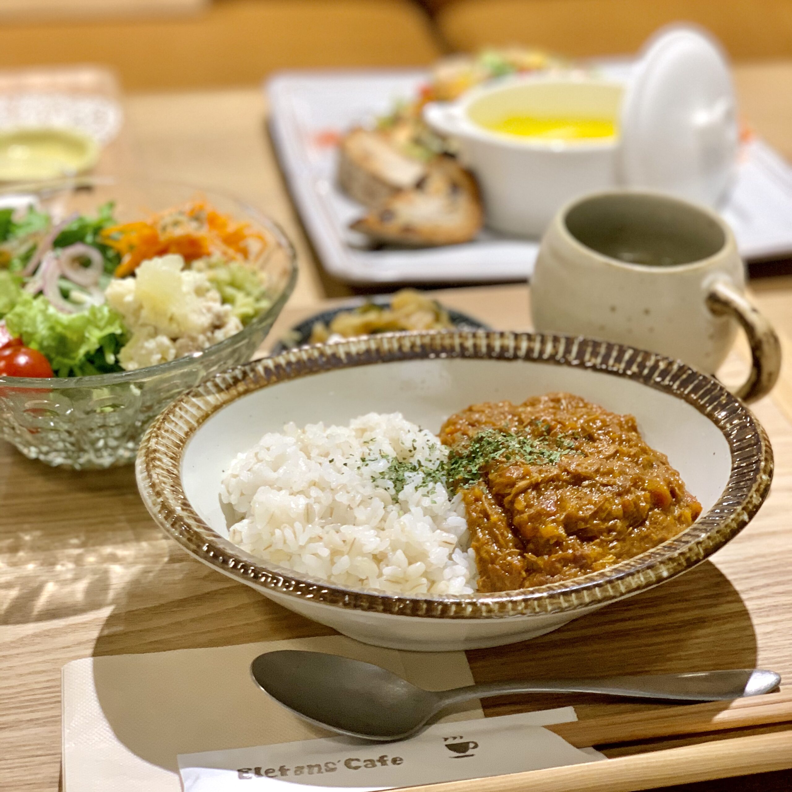 岐南町 エレファンズカフェ ランチ